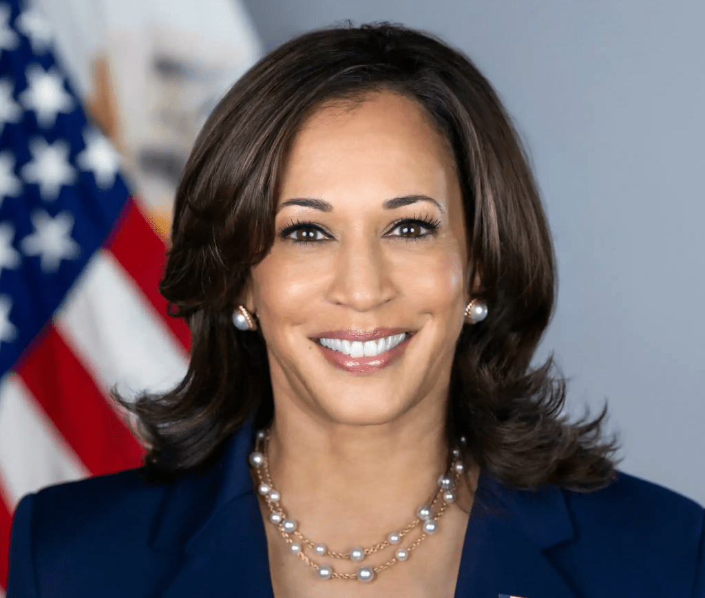 KAMALA NA DANÇA DA&nbsp;CADEIRA